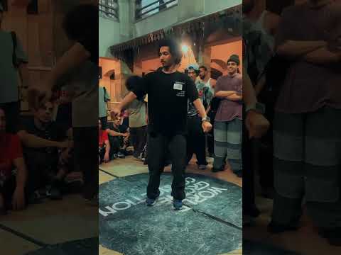 Pikachu ⚡️⚡️‏ The first round in hiphop 7 to smoke battle 🔥🔥🌪️ ‏@worldgrooveconnection ‏#hiphop