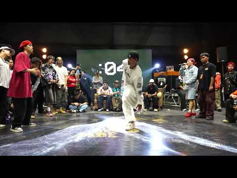 Jomo vs Taz