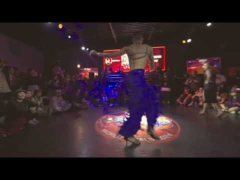 MONROE vs YOON JI