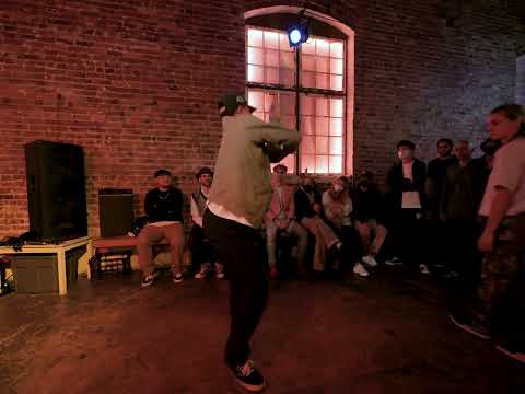 Katie J vs Intricate