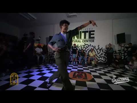 BERRY GROOVE vs DANZEL