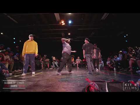 Quantum Mechanics vs Boog Goons