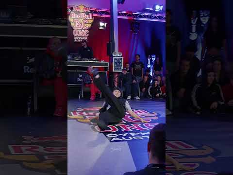 Sinaya Final Round at RedBull BC One Austria 2026 #freestyle #breakdance #shorts #redbull