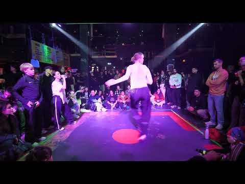 IZABELLA vs DIEKE