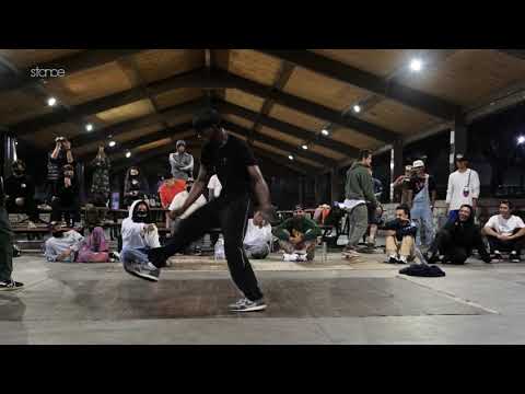 Jonix vs Kyd Steez