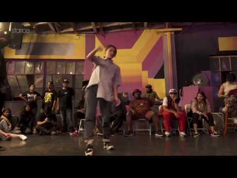 Boog & Sam vs Tori & Fullout