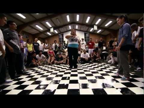 VERSASTYLE vs MS FUNK & DAVI
