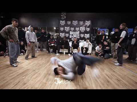 Hoodz vs Stray Path