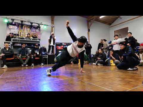 Lily Breeze vs KT