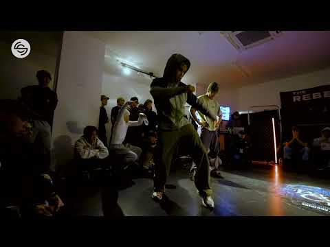 DaSix VS STRANGE BLACK ZOO