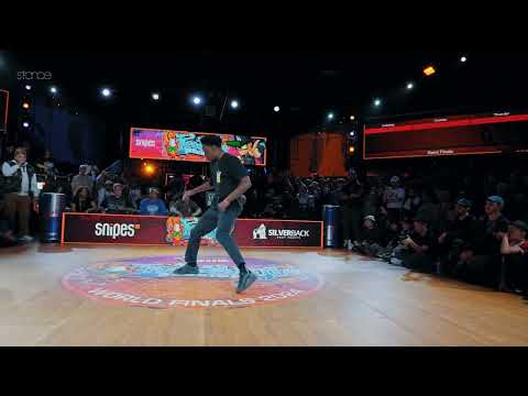 Blond vs Blak Atak